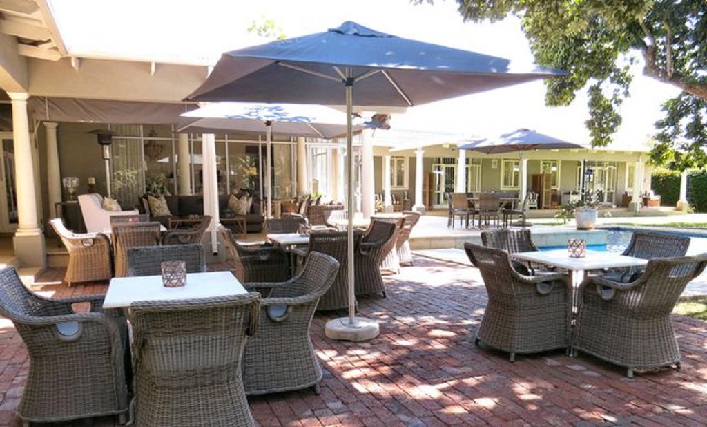Highlands House Hotell Harare Exteriör bild